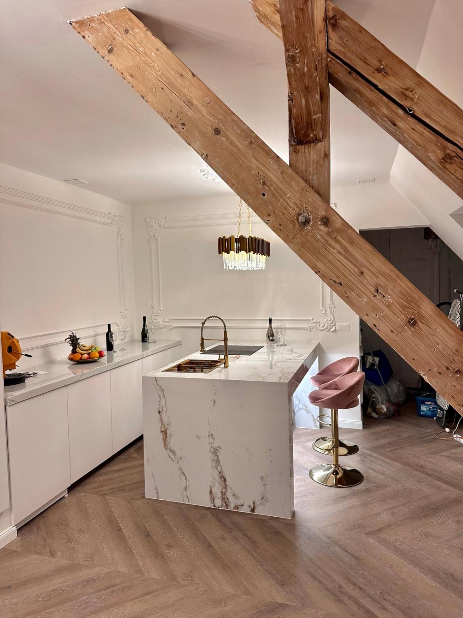 Appartement Vip Jacuzzi Luxury à Budapest Extérieur photo
